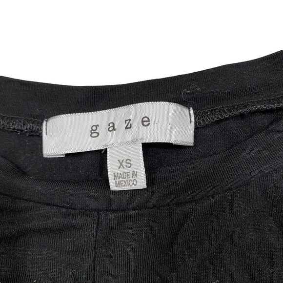 Gaze Twist Front Short Sleeve Cropped Tee, Size XS, Black - Picture 2 of 3